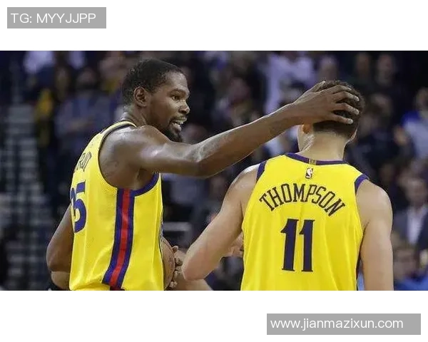 火箭与勇士激战正酣360直播全程带你感受精彩瞬间